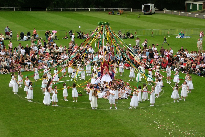 maypole-dancing-a-lets-travel-more