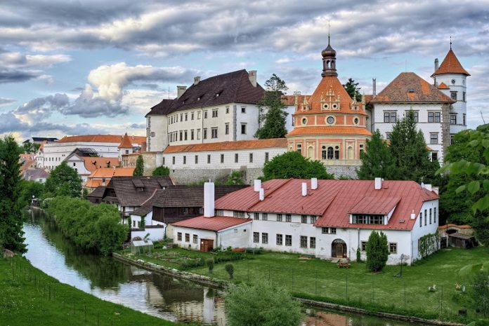 10 Most Beautiful Small Towns in Czech Republic