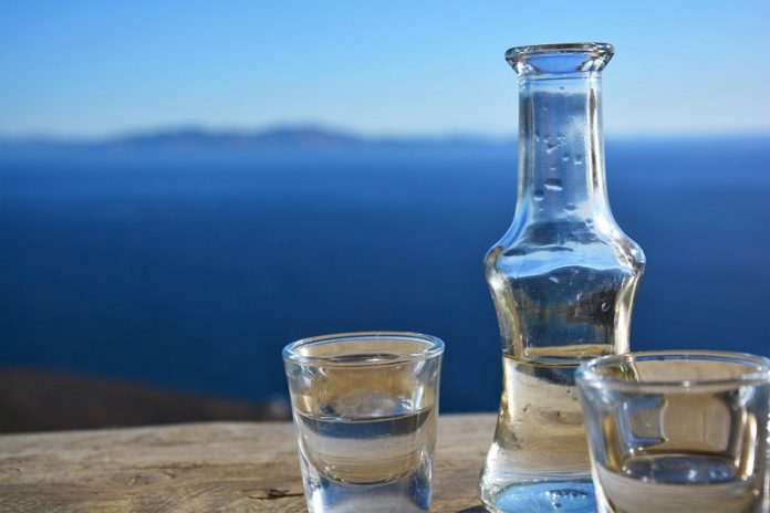 The Most Popular Drinks in Greece