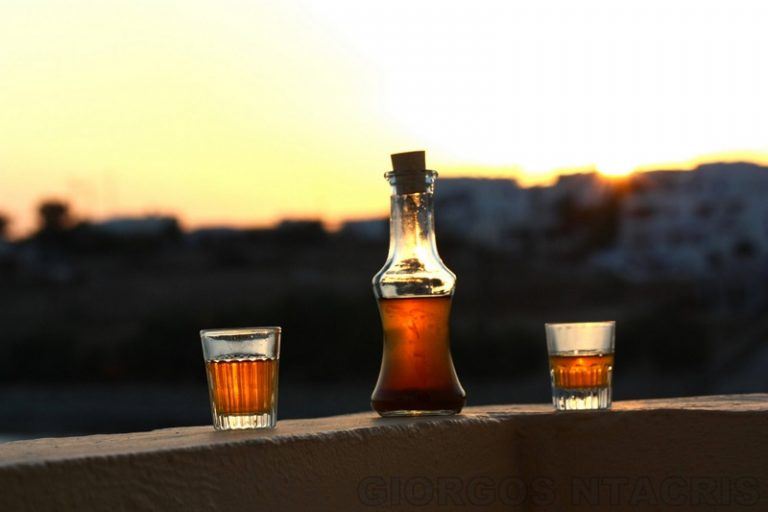 The Most Popular Drinks in Greece