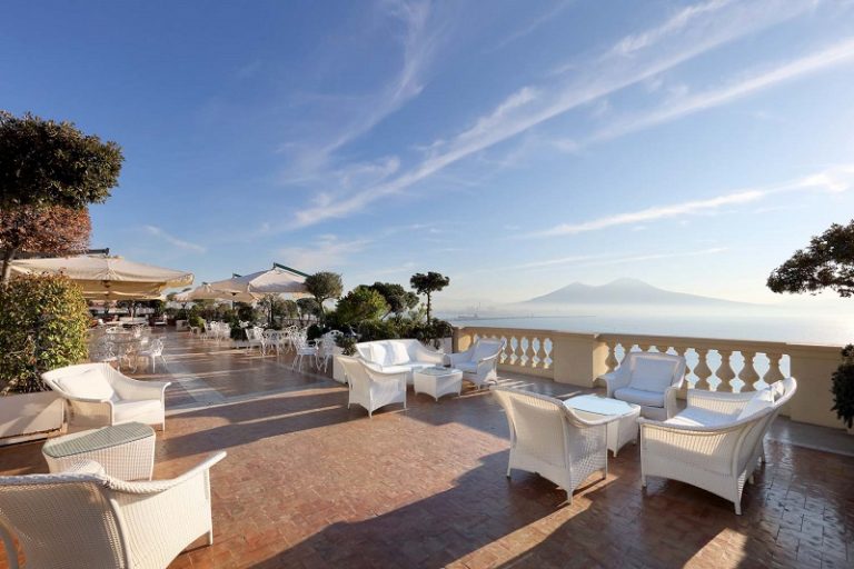 The Best Rooftop Bars in Naples