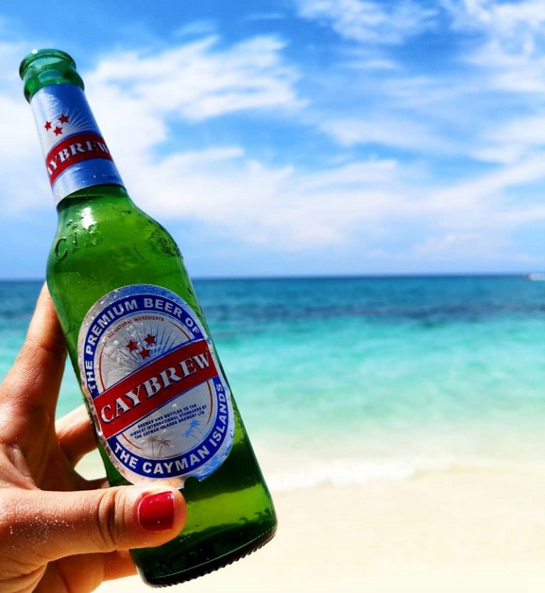 The Most Popular Drinks in the Cayman Islands