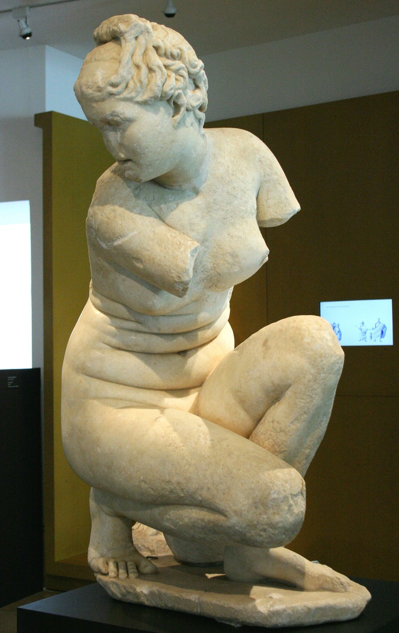 Crouching Aphrodite
