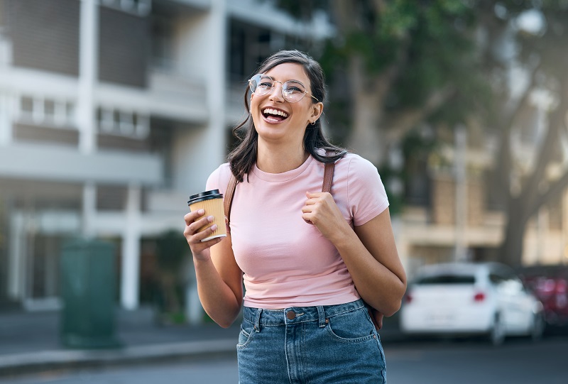 travel-portrait-coffee-or-woman-student-in-city